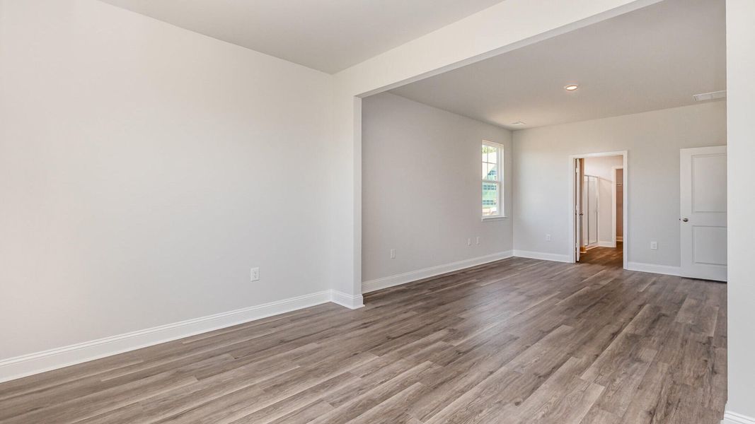 Spacious, unfurnished interior of a new home in The Ranch, Holly Hill (Image 20).