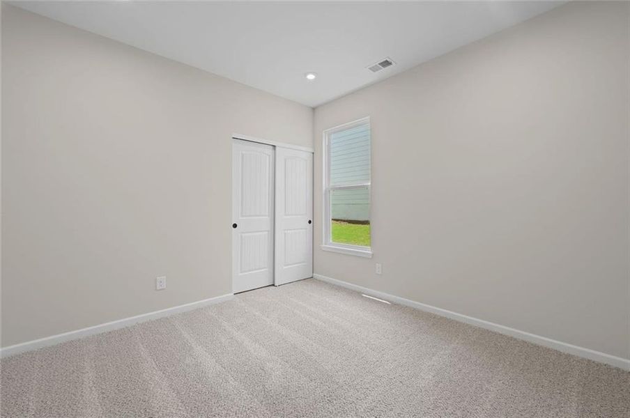 Spacious, unfurnished interior of a new home in Easton Park, Dallas (Image 23). Spacious, unfurnished interior of a new home in Easton Park, Dallas (Image 23).
