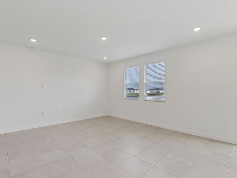 Spacious, unfurnished interior of a new home in Lakes at Bella Lago - Signature Series, Green Cove Springs (Image 10).