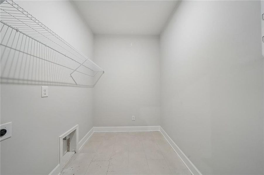 Spacious, unfurnished interior of a new home in Bennett Park, Grayson (Image 33).