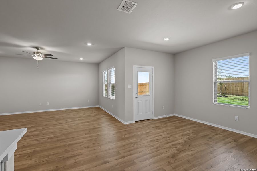 Spacious, unfurnished interior of a new home in Garden Grove, San Antonio (Image 30). Spacious, unfurnished interior of a new home in Garden Grove, San Antonio (Image 30).