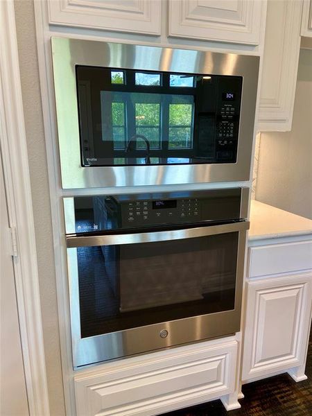 GE Profile built-in oven with microwave GE Profile built-in oven with microwave