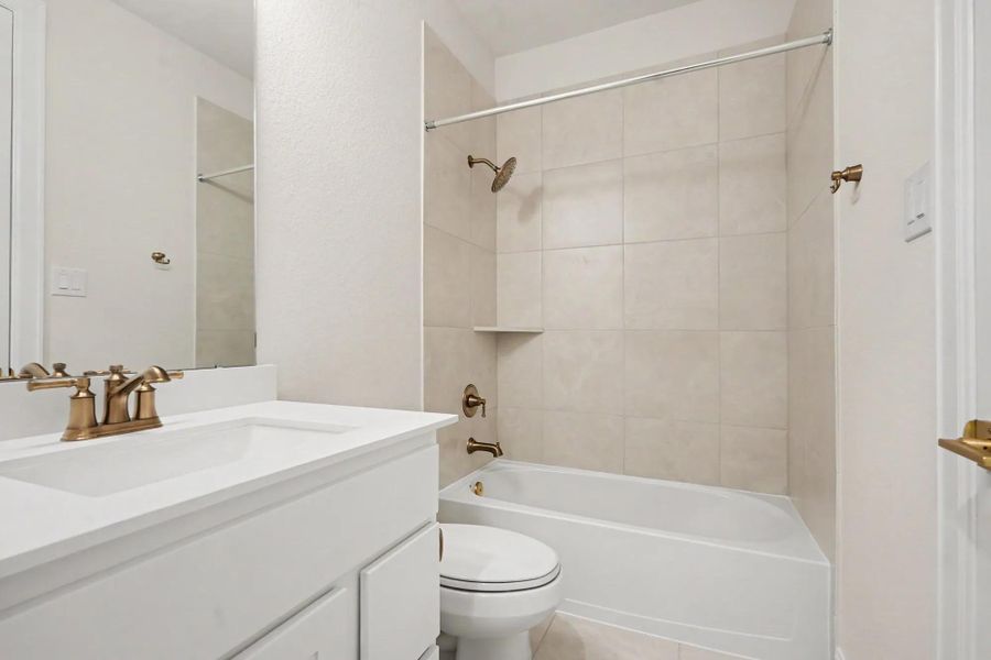 Braeswood D Bathroom 2 Braeswood D Bathroom 2