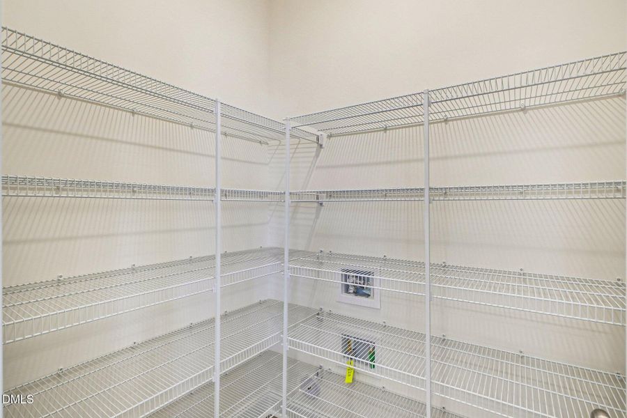 20-web-or-mls-Sugar Pne Dr-S0602-020