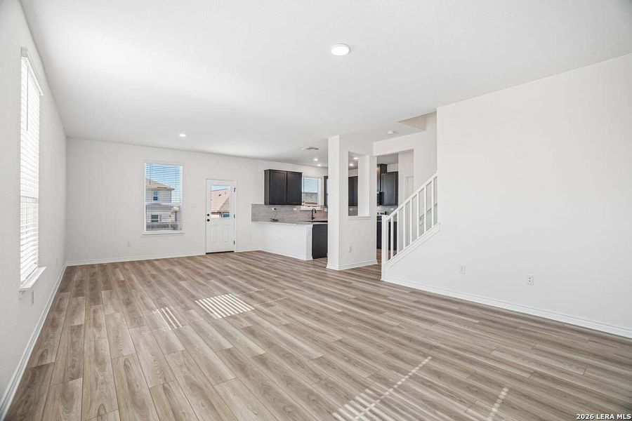 Spacious, unfurnished interior of a new home in Legend Heights - Heritage Collection, New Braunfels (Image 29).