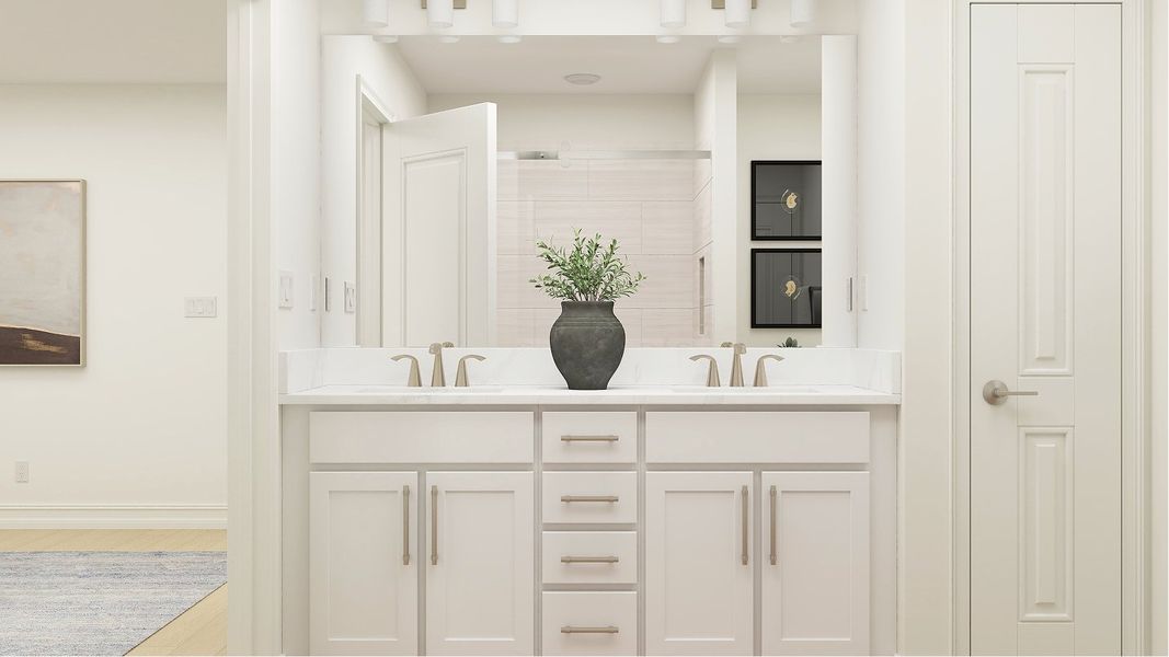 2411 Flagler Owners Bath 1of2 F2 2411 Flagler Owners Bath 1of2 F2