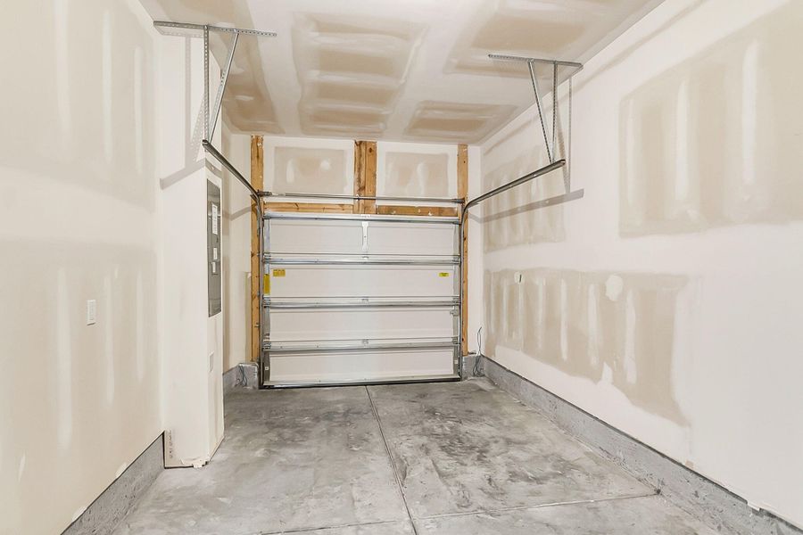 Image 55 of a home in Windward Village. Image 55 of a home in Windward Village.