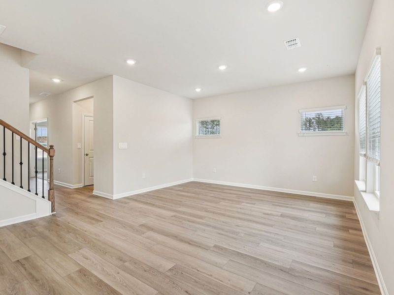 Spacious, unfurnished interior of a new home in Harmony Manor, Fairburn (Image 12).
