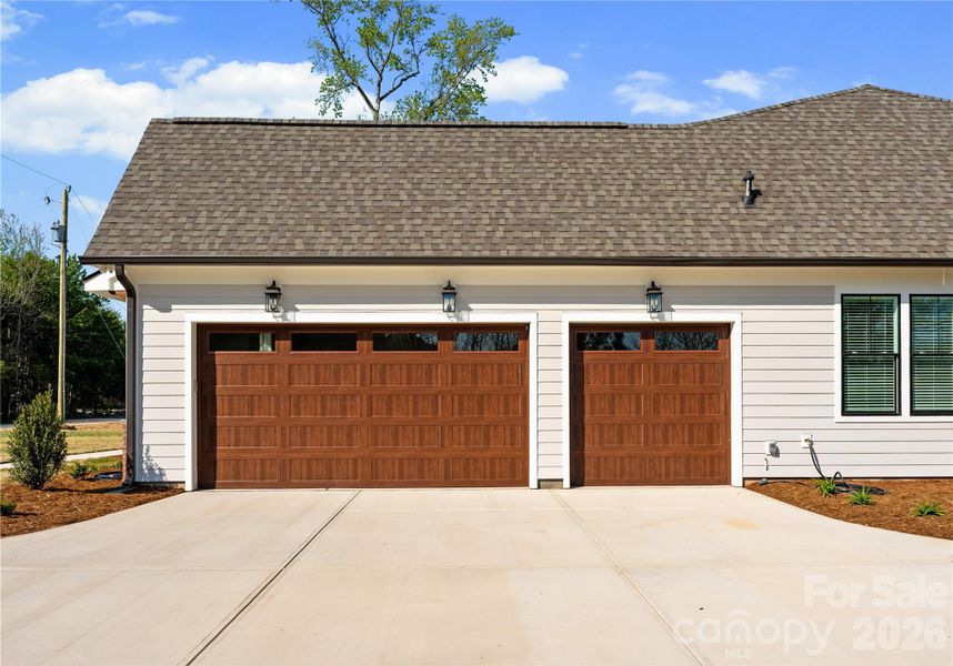 Image 44 of a home in .