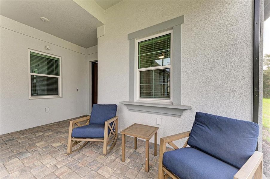 Exterior details and patio area of a home in , Lakewood Ranch (Image 26).