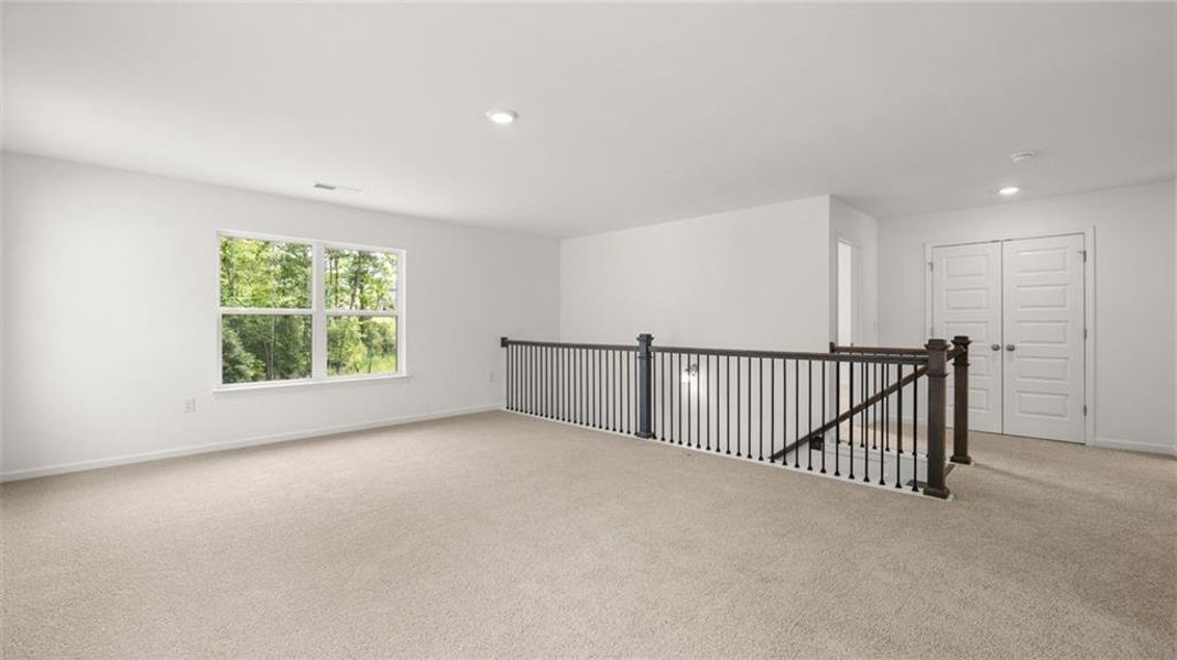 Spacious, unfurnished interior of a new home in Heritage Pointe, Senoia (Image 25).