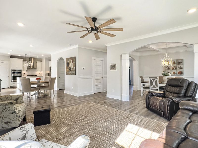 Furnished interior view inside a new home in Hewing Farms, Summerville (Image 34). Furnished interior view inside a new home in Hewing Farms, Summerville (Image 34).