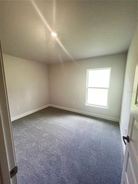 Spacious, unfurnished interior of a new home in Abbey Glen, Dade City (Image 15).