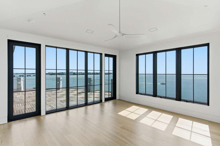 Spacious, unfurnished interior of a new home in , Sullivan's Island (Image 63).
