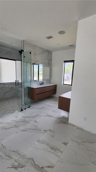 Image 30 of a home in .