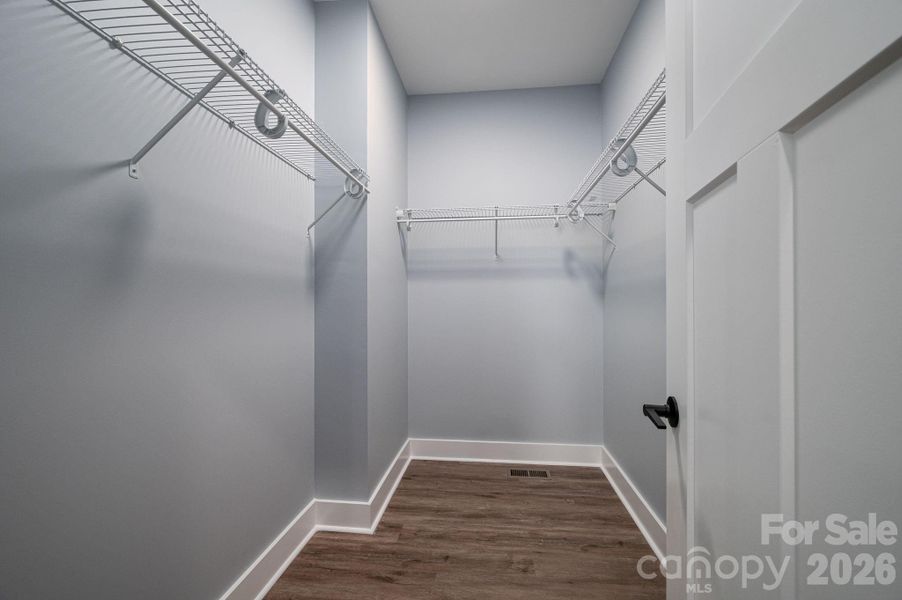 Spacious, unfurnished interior of a new home in , Hickory (Image 24).