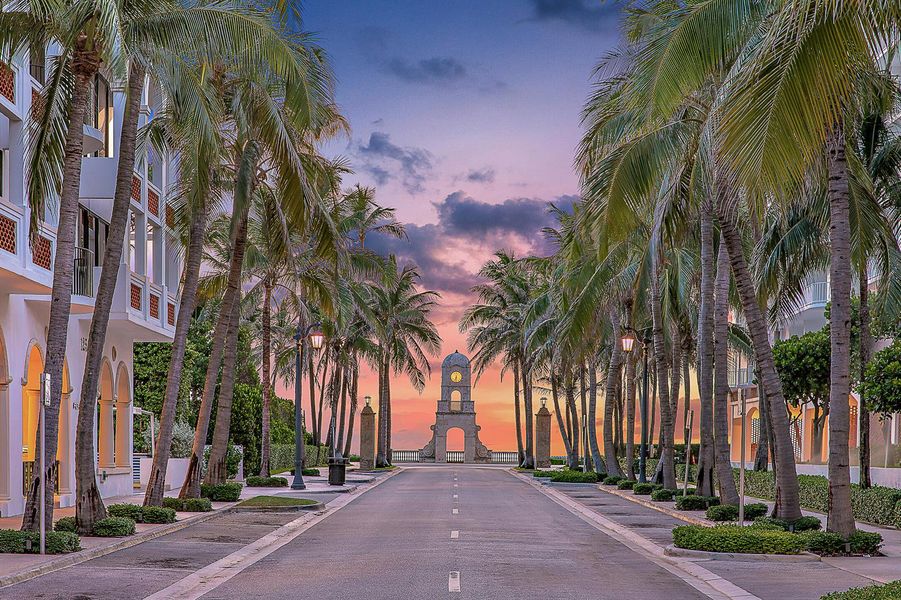 40-Palm Beach - Worth Avenue