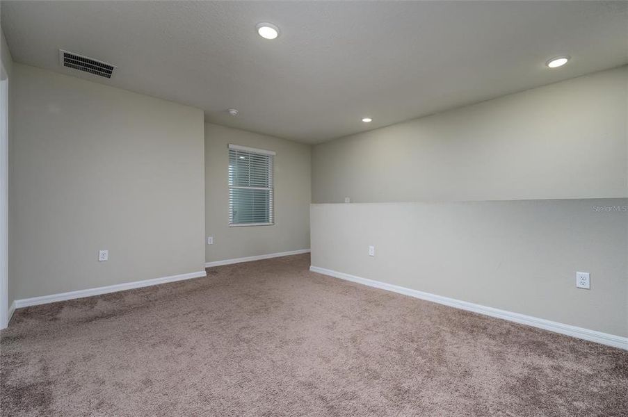 Spacious, unfurnished interior of a new home in Pasadena Point, Wesley Chapel (Image 22). Spacious, unfurnished interior of a new home in Pasadena Point, Wesley Chapel (Image 22).