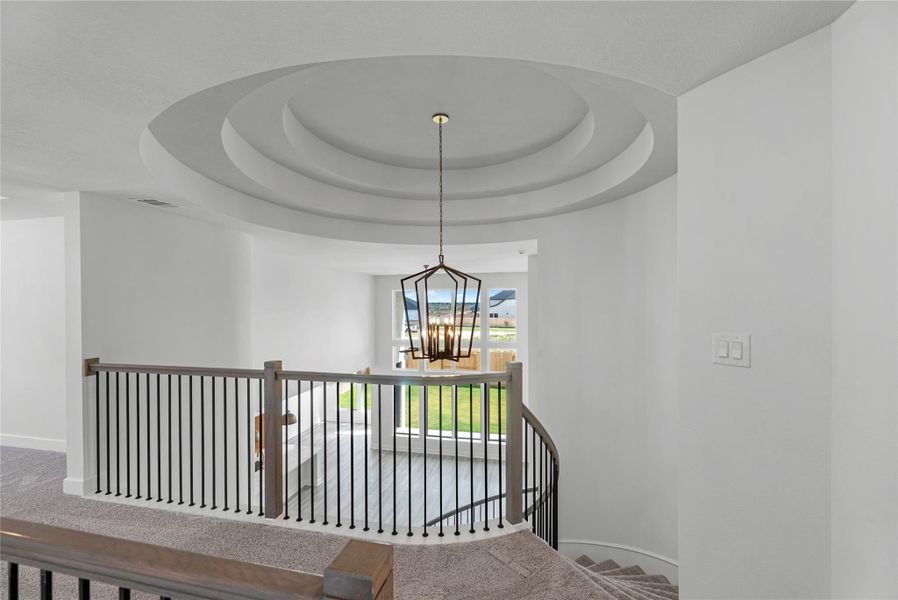 Image 27 of a home in Cross Creek West.