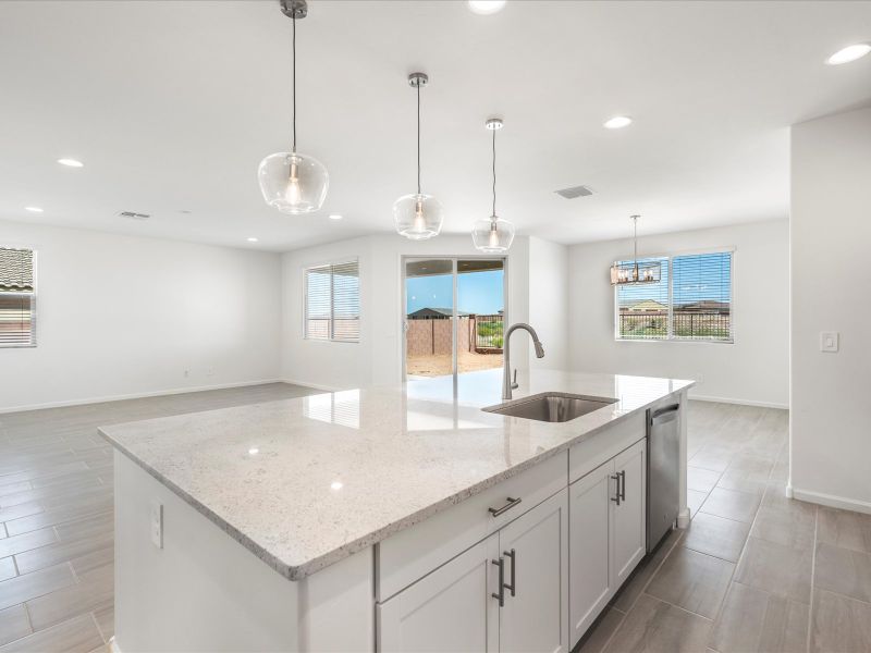 Welcome to the 2340 floorplan.