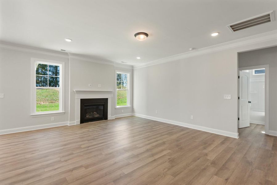 Spacious, unfurnished interior of a new home in Wexford, Elon (Image 23). Spacious, unfurnished interior of a new home in Wexford, Elon (Image 23).