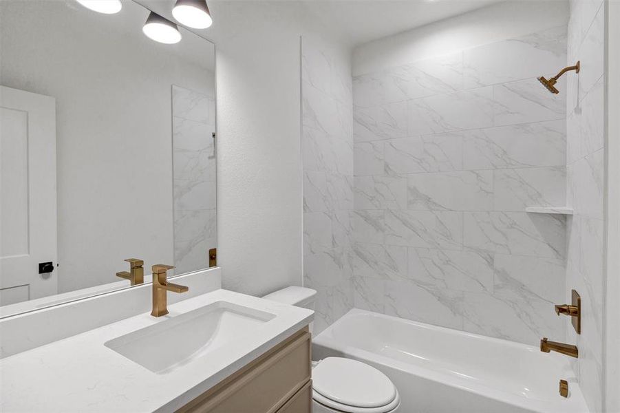 Furnished interior view inside a new home in , Granbury (Image 4). Furnished interior view inside a new home in , Granbury (Image 4).