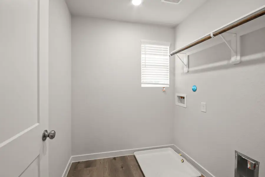 Image 6 of a home in Maple Heights. Image 6 of a home in Maple Heights.