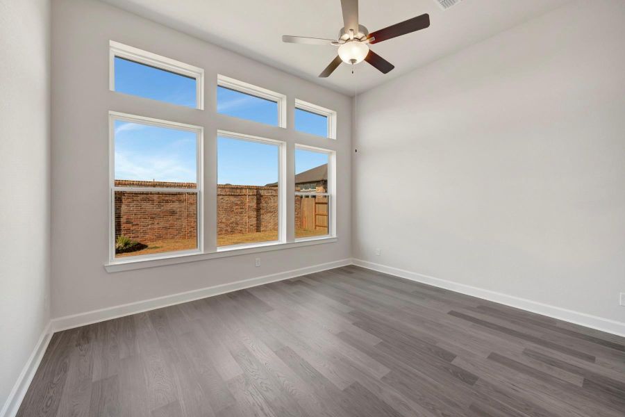 Spacious, unfurnished interior of a new home in Grange 45' Homesites, Katy (Image 36).