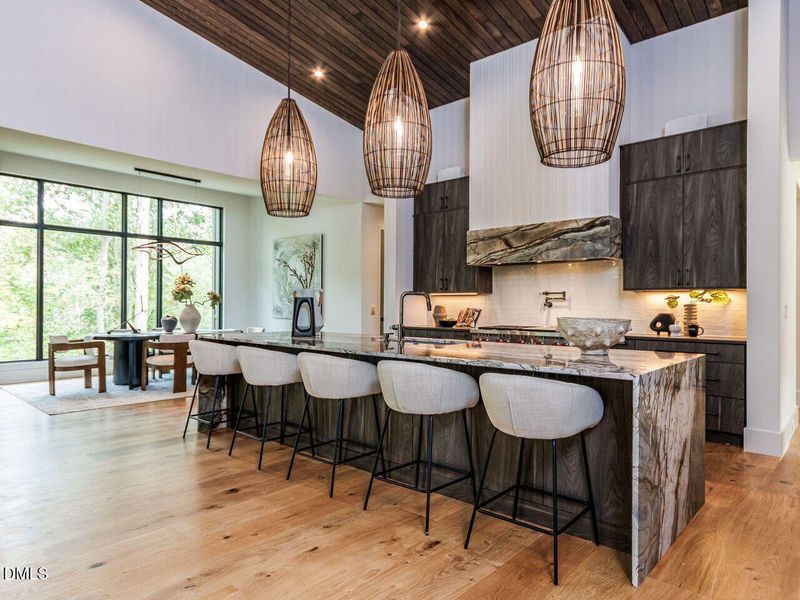 019-1280x960-kitchen