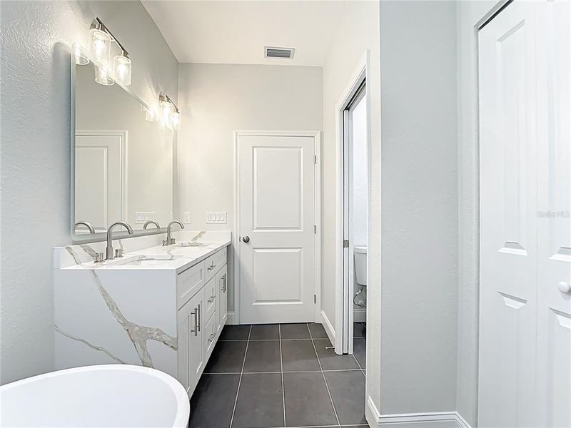 Furnished interior view inside a new home in , Englewood (Image 14).