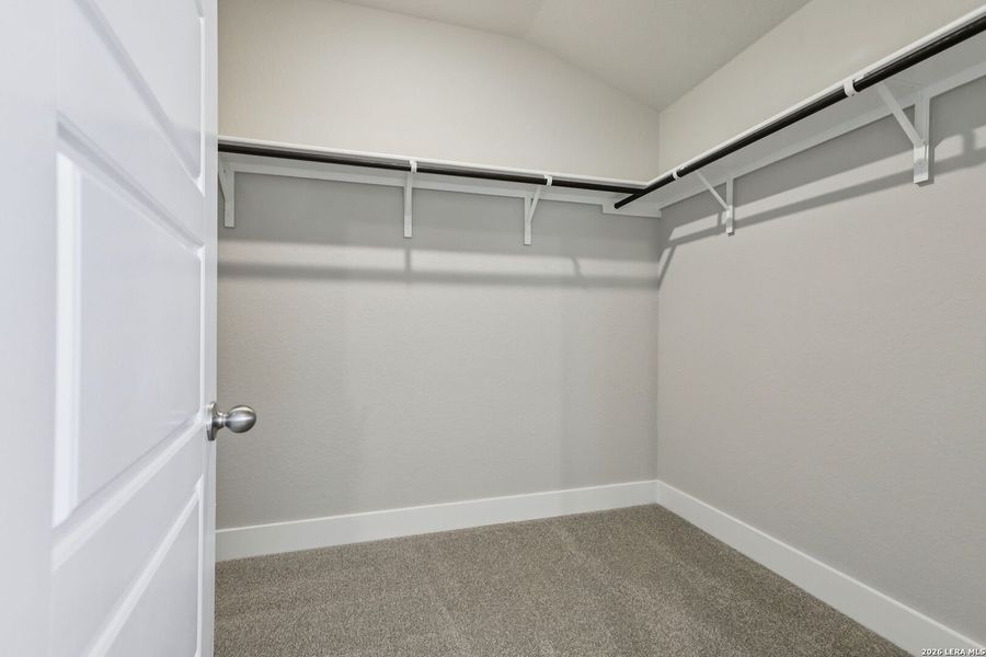 Spacious, unfurnished interior of a new home in Lark Canyon, New Braunfels (Image 46). Spacious, unfurnished interior of a new home in Lark Canyon, New Braunfels (Image 46).