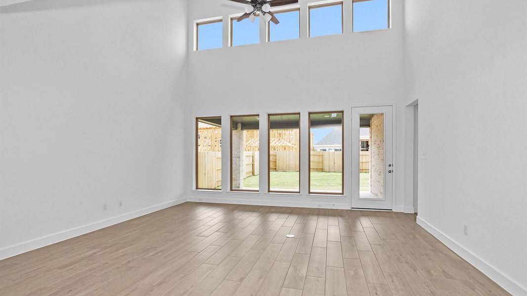 Spacious, unfurnished interior of a new home in Elyson, Katy (Image 7). Spacious, unfurnished interior of a new home in Elyson, Katy (Image 7).