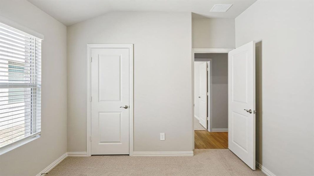 Photo is not of the actual home, but is an inspirational photo of builder’s model home and may depict options, furnishings, and/or decorator features that are not included. Photo is not of the actual home, but is an inspirational photo of builder’s model home and may depict options, furnishings, and/or decorator features that are not included.