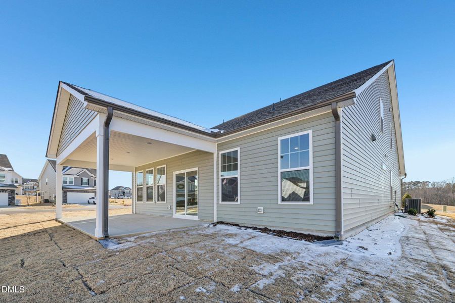 37-web-or-mls-Hipwood Dr-S2901-037