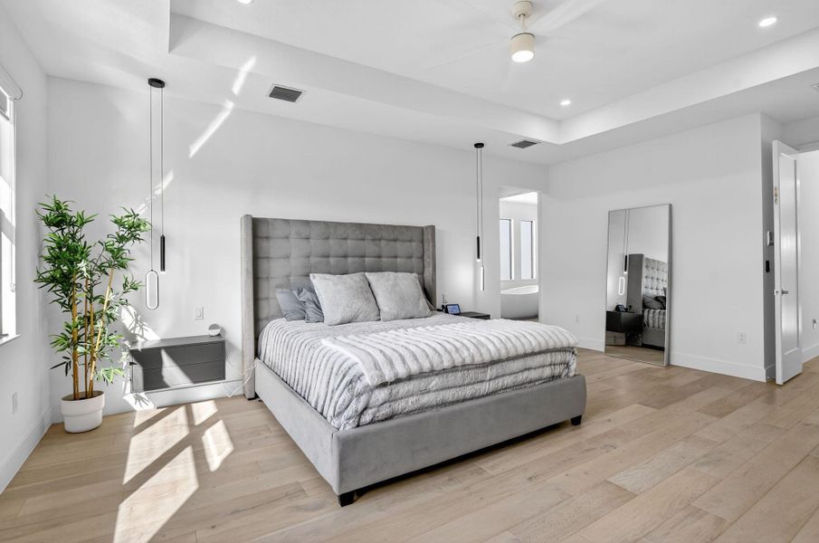 Furnished interior view inside a new home in , Boca Raton (Image 16). Furnished interior view inside a new home in , Boca Raton (Image 16).