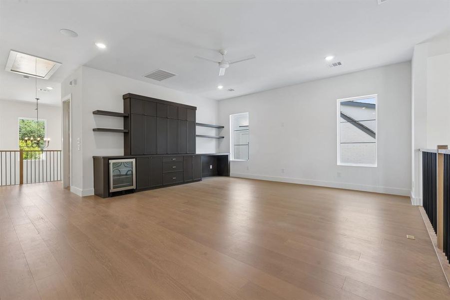 Spacious, unfurnished interior of a new home in , Dallas (Image 38).