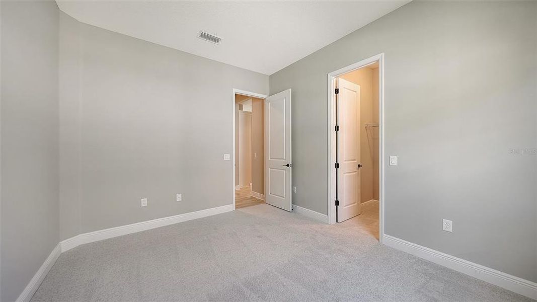 Spacious, unfurnished interior of a new home in Wildleaf, Parrish (Image 31).