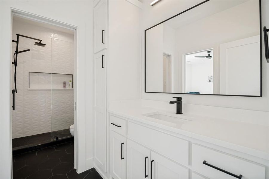 Furnished interior view inside a new home in , Dallas (Image 38).