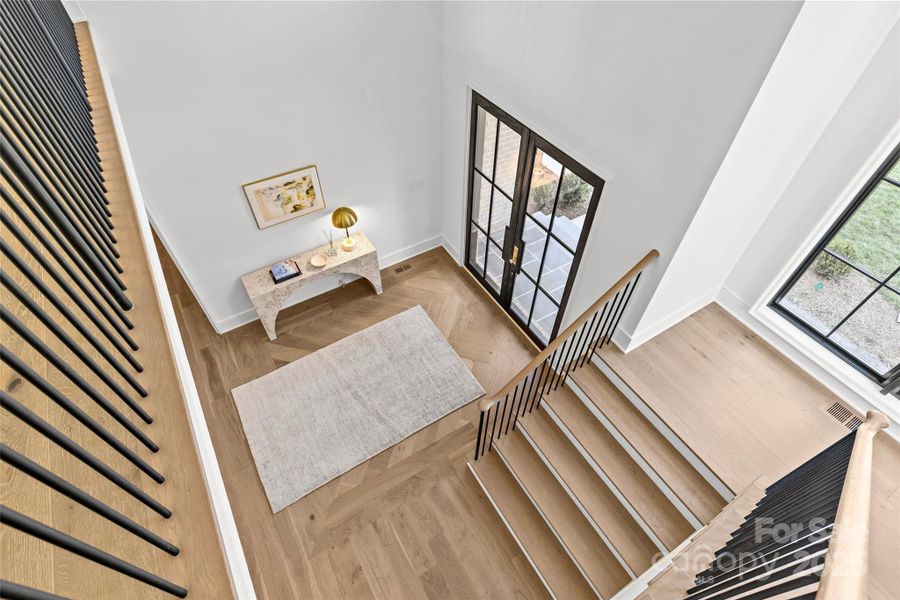 Image 47 of a home in Stratford Chase.