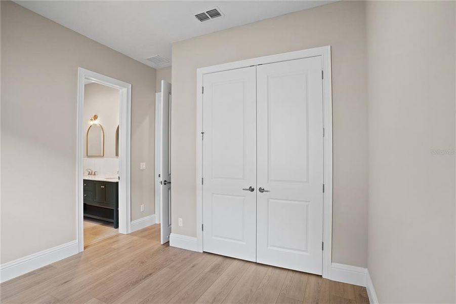 Spacious, unfurnished interior of a new home in , Apopka (Image 35).