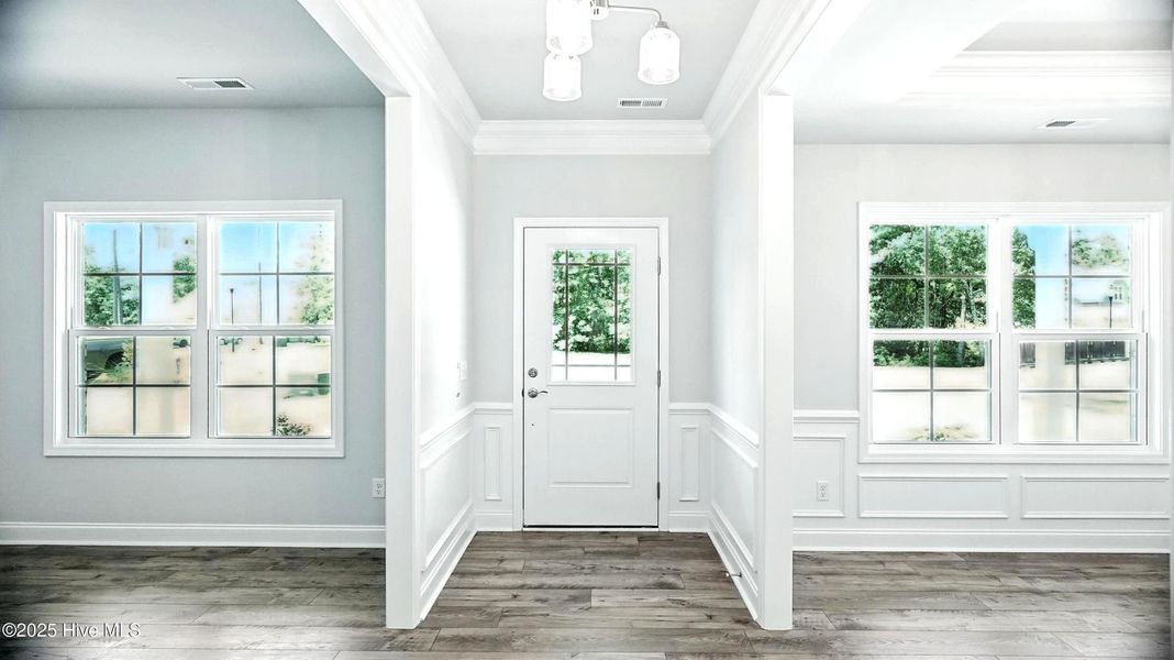 Image 16 of a home in Palmetto Creek.