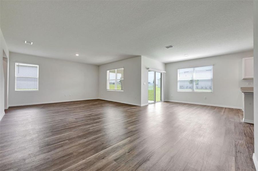 Spacious, unfurnished interior of a new home in Timberwalk, Mount Dora (Image 14). Spacious, unfurnished interior of a new home in Timberwalk, Mount Dora (Image 14).
