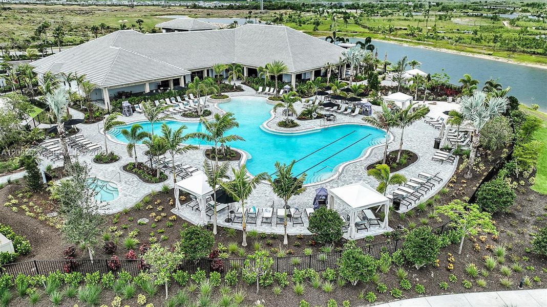 Esplanade at Tradition Community
