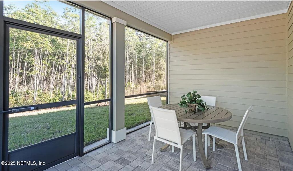 Furnished interior view inside a new home in St Augustine Lakes: St Augustine Lakes 40S, St. Augustine (Image 15).