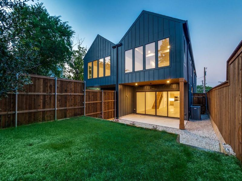 Front exterior of a new home in , Dallas, TX, highlighting curb appeal (Image 2). Front exterior of a new home in , Dallas, TX, highlighting curb appeal (Image 2).