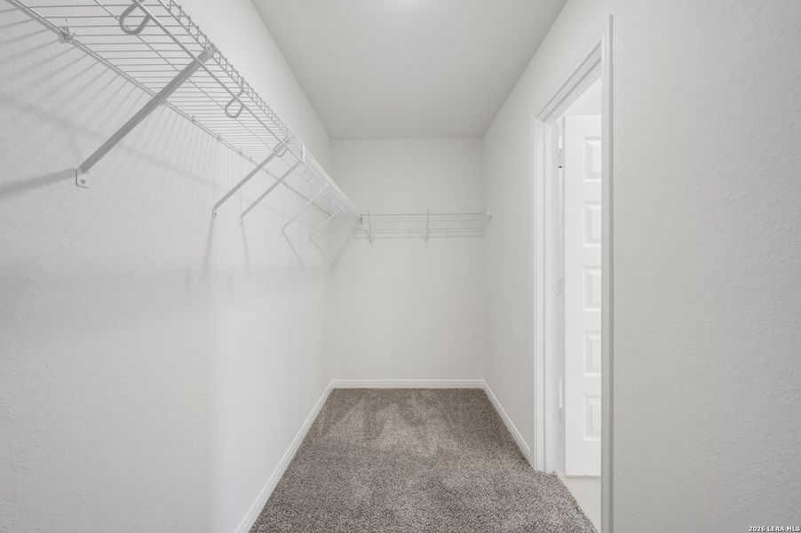 Spacious, unfurnished interior of a new home in Paloma Park, Converse (Image 48).