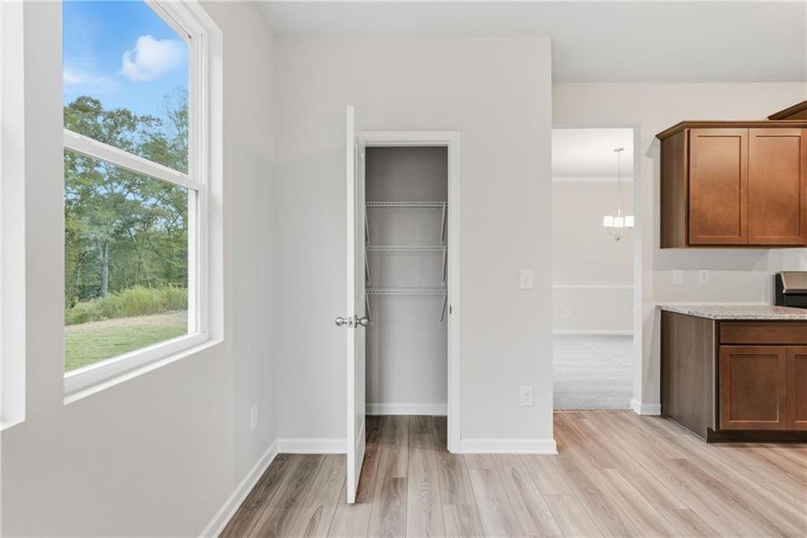 Spacious, unfurnished interior of a new home in , Jefferson (Image 26).