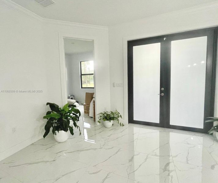 Image 7 of a home in .