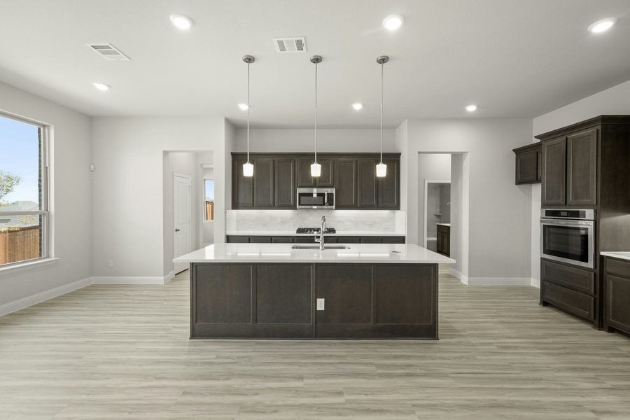 Furnished interior view inside a new home in Westside Preserve - 70ft. lots, Midlothian (Image 5). Furnished interior view inside a new home in Westside Preserve - 70ft. lots, Midlothian (Image 5).