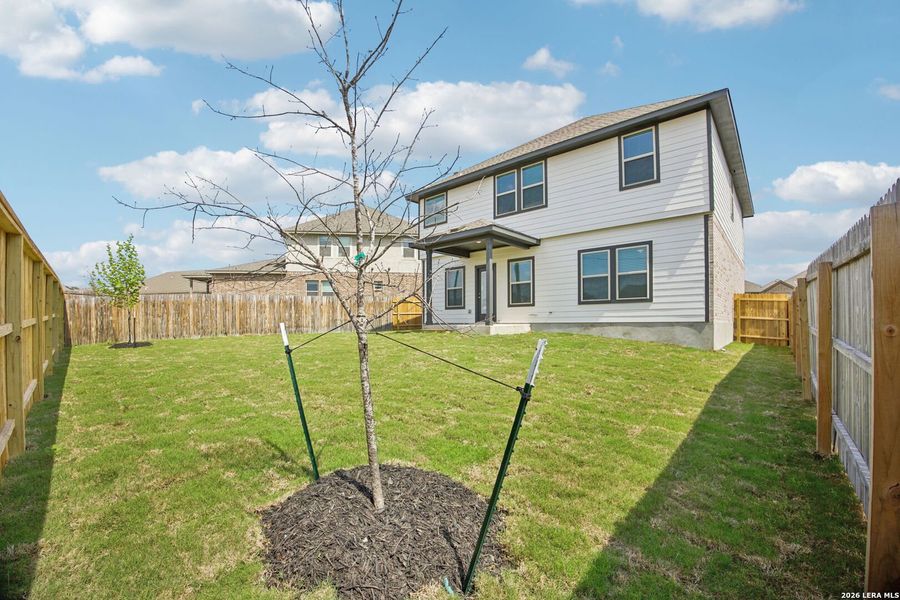 Exterior details and patio area of a home in Arcadia Ridge - Premier Series, San Antonio (Image 31).